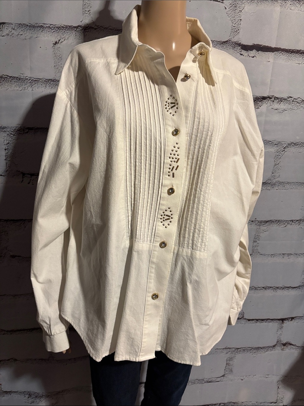 Vintage City Girl Sport White W/ Gold and Rhinestone Buttons Size Large